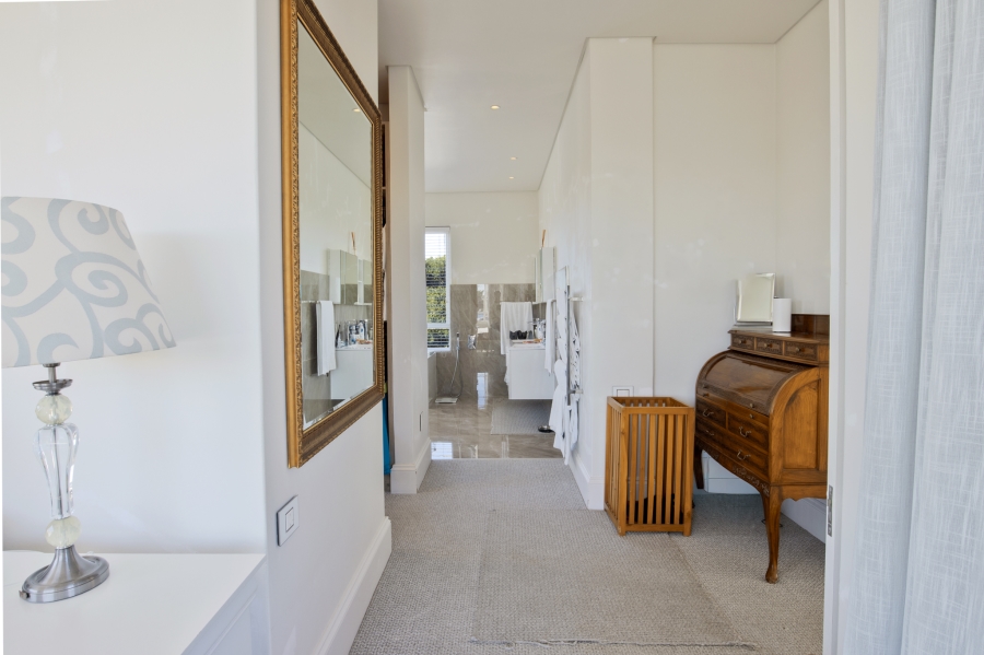 To Let 3 Bedroom Property for Rent in Sunset Beach Western Cape